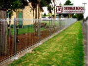 garden_BRC_fence_04_SKYHALL_FENCE_SYSTEM