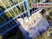 double_wire_fence_08_SKYHALL_FENCE_SYSTEM