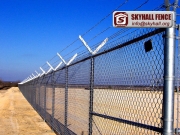 chain_link_fence_02_SKYHALL_FENCE_SYSTEM