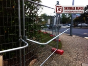 construction_portable_fence_06_SKYHALL_FENCE_SYSTEM