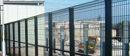 brc fence black