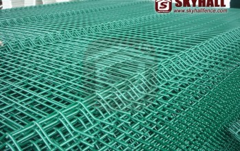 Steel Mesh Fencing – Popular and Easy to Install Fencing