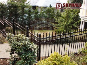 metal picket fence panels (Metal Picket Fence Panels)
