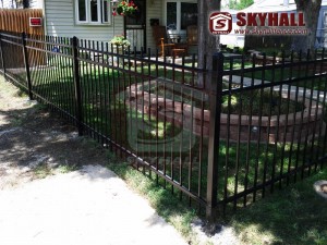 garden steel picket fencing (Garden Steel Picket Fencing)